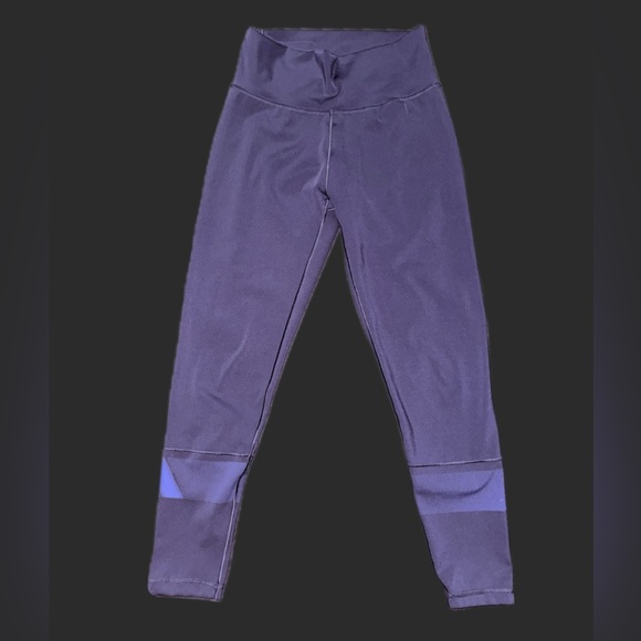 Adidas Primegreen Purple Crop Leggings Size Medium - Picture 2 of 4